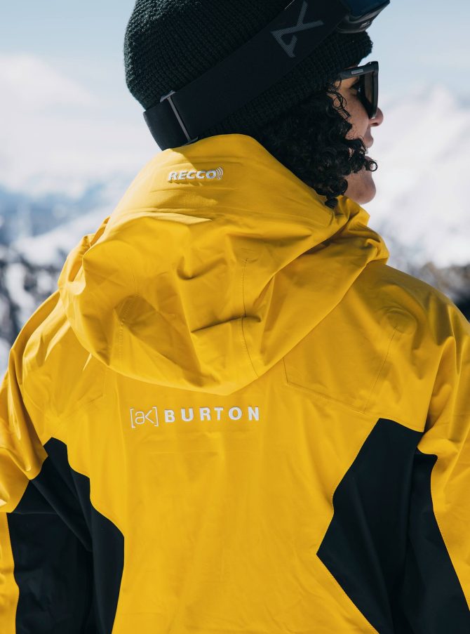 Women's Burton [ak] Tuvak GORE-TEX C-KNIT 3L Jacket - Image 2