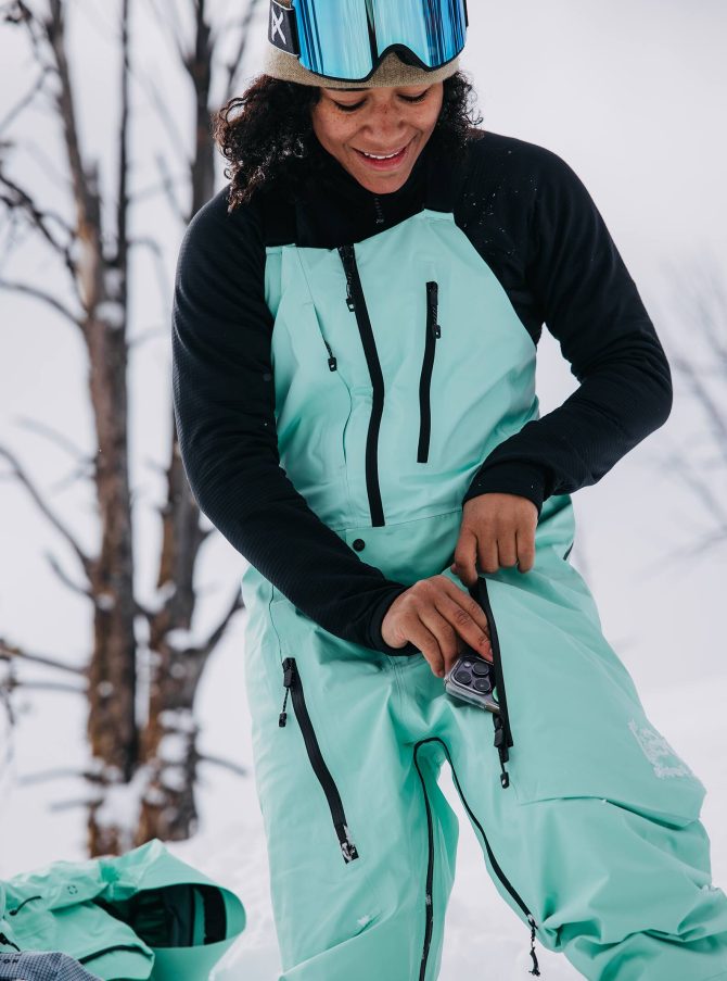 Women's Burton [ak] Acamar GORE-TEX PRO 3L Bib Pants - Image 3
