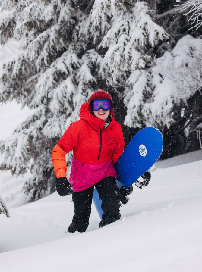 Women's Burton [ak] Kimmy GORE-TEX 2L Bib Pants (Tall) - Image 7
