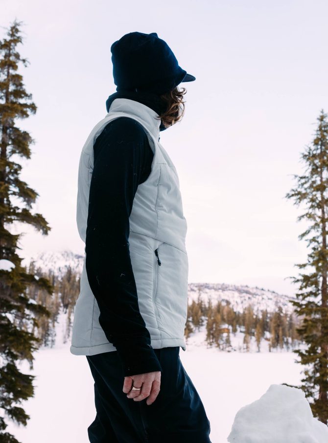 Women's Burton [ak] Helium Stretch Insulated Vest - Image 5