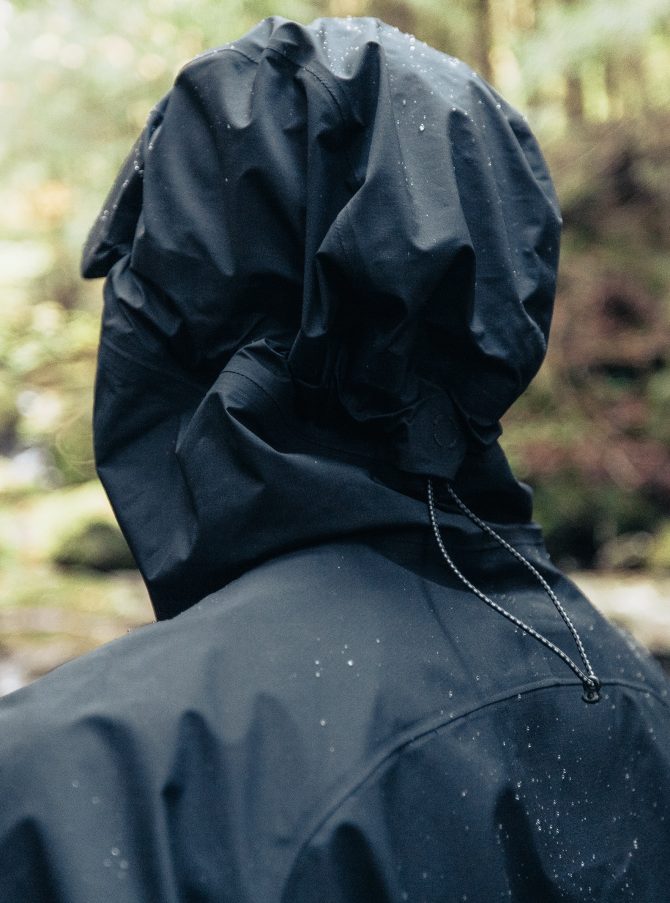 Women's Burton [ak] Minimalist GORE-TEX Anorak Rain Jacket - Image 5