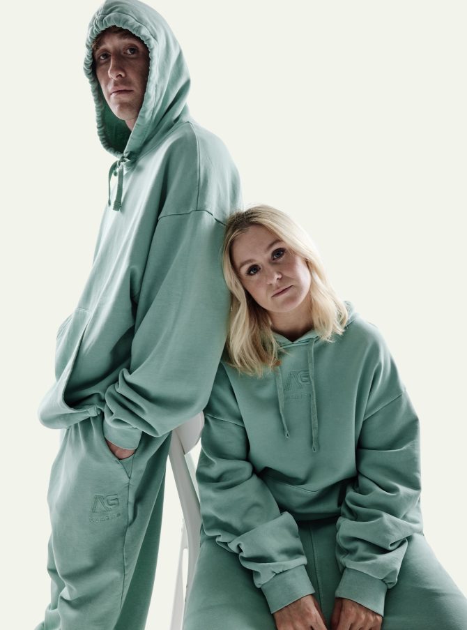 Burton AG Outfall Hoodie - Image 2