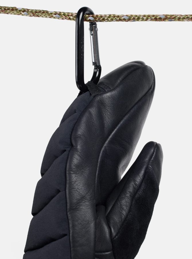 Burton [ak] Windstopper Oven Mittens - Image 4