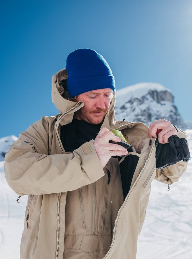 Burton [ak] Stagger Beanie - Image 3