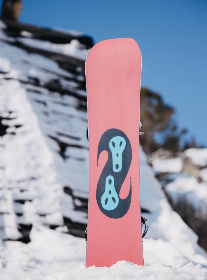 Men's Burton Free Thinker Camber Snowboard - Image 8