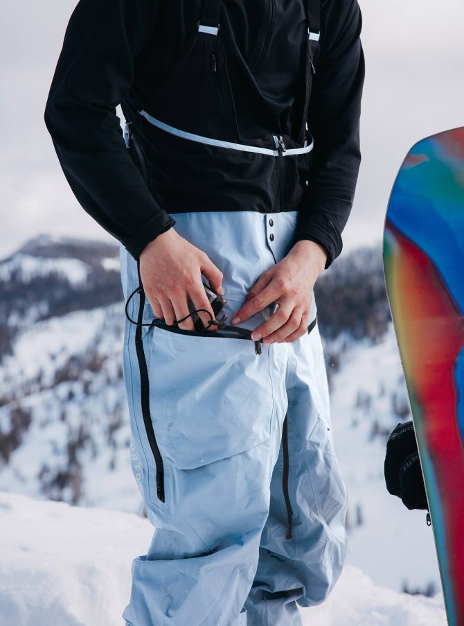 Men's Burton [ak] Tusk GORE-TEX PRO 3L Hi-Top Bib Pants - Image 3