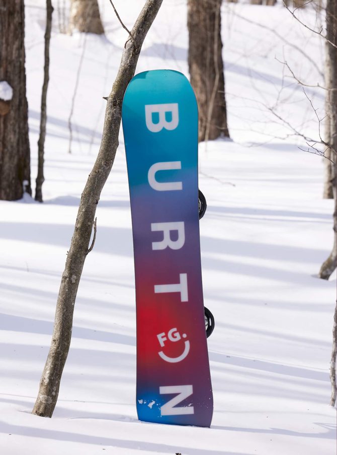 Kids' Burton Feelgood Smalls Camber Snowboard - Image 8